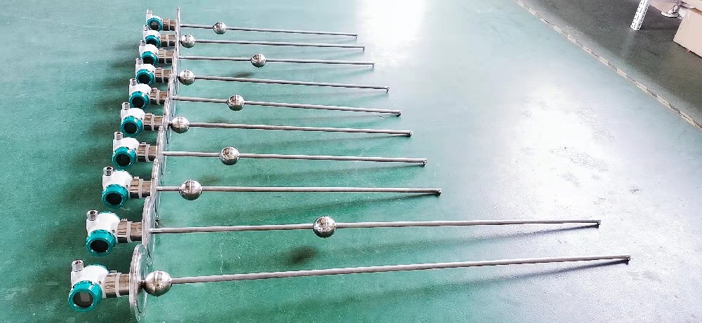 天津华泰天科专业生产磁致伸缩液位计厂家！
